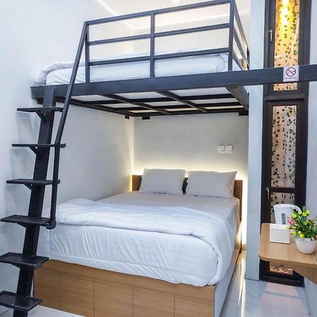Laswi Syariah Guest House Bandung Luaran gambar
