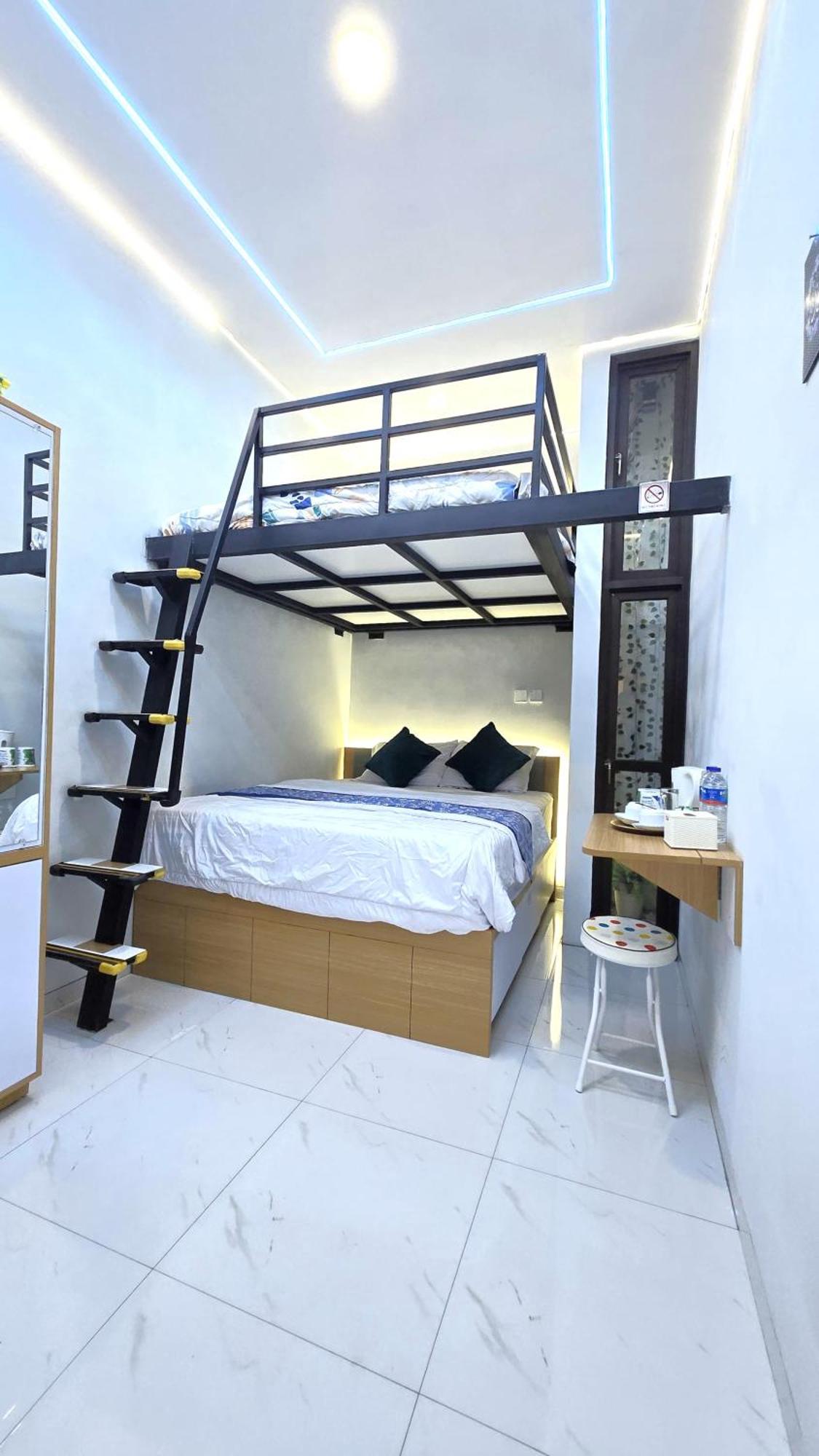 Laswi Syariah Guest House Bandung Luaran gambar